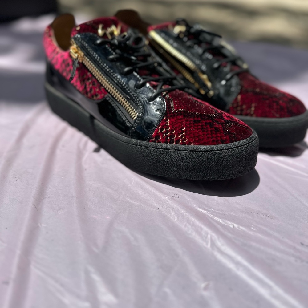 Giuseppe Zanotti size 12 men’s